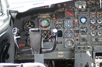 N279FE @ DAY - 727 cockpit