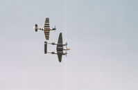 N138AM @ DAY - In formation with P-51