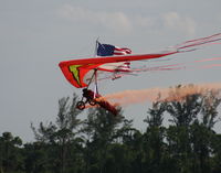 UNKNOWN @ SUA - Dan Buchannen hang glider