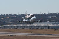 OV-105 @ NFW - Shuttle Endeavor and the Shuttle Carrier Aircraft departing NASJRB Ft.Worth (Carswell AFB)