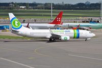 PH-HSB @ EHAM - Transavia taxiing to parking after arrival - by Robert Kearney