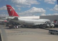 N662US @ DTW - Northwest 747-400