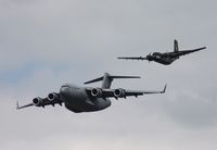 98-0055 @ LAL - C-17A and C-7 heritage flight