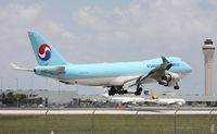 HL7448 @ MIA - Korean Cargo 747-400F