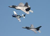 89-2083 - F-16 with F-22 and P-51 over Daytona