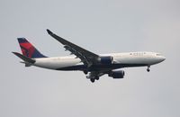 N858NW @ MCO - Delta A330-200