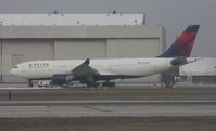 N851NW @ DTW - Delta A330-200 taken out window of N844P