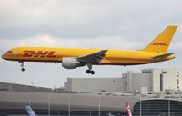 HP-2010DAE @ MIA - DHL Panama 757