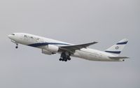 4X-ECD @ KLAX - Boeing 777-200ER