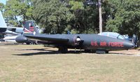52-1516 @ VPS - EB-57B Canberra at USAF Armament Museum