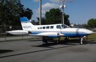 N320PC @ ORL - Cessna 402B