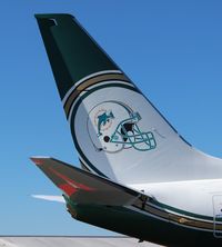 N737WH @ ORL - Miami Dolphins BBJ