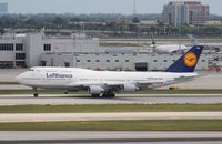 D-ABVM @ MIA - Lufthansa 747-400