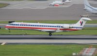 N525AE @ TPA - American Eagle CRJ-700