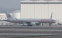N653A @ KLAX - Boeing 757-200