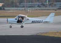 N60507 @ ORL - Cessna 162