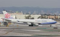 N168CL @ KLAX - Boeing 747-400