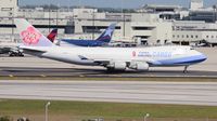 B-18712 @ MIA - China Airlines Cargo 747-400
