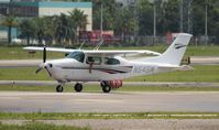N545W @ FXE - Cessna 210L