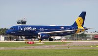 N775JB @ LAL - Jet Blue vets in blue