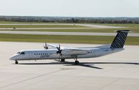 C-GKQF @ CYOW - DHC-8-402