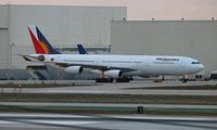 RP-C3439 @ LAX - Philippine A340-300