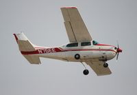 N75EE @ LAL - Cessna 210L