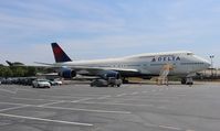 N661US @ ATL - Delta 747-400 on display at Delta Museum of flight