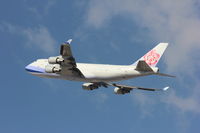 B-18719 @ KLAX - Boeing 747-400F