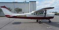 N9811H @ ORL - Cessna 210A