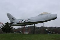 53-1358 @ KCMY - North American F-86H