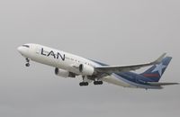 CC-CWF @ KLAX - Boeing 767-300ER