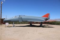 N403FS @ MHV - F-4C Phantom II