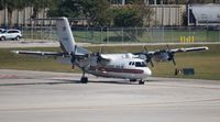 N705GG @ KFLL - DHC-7