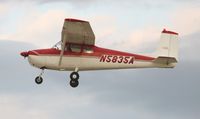 N5835A @ KOSH - Cessna 172