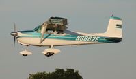 N6662E @ KOSH - Cessna 175
