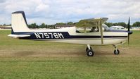 N7576M @ KOSH - Cessna 175