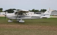N988BE @ KOSH - Cessna 172S