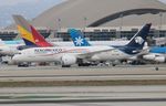 XA-AMX @ KLAX - Aeromexico 787-8