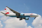 OE-LPB @ KORD - Boeing 777-2Z9/ER