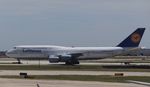 D-ABYG @ KORD - Boeing 747-830