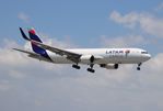 CC-BDC @ KMIA - LATAM Cargo 767-300F zx BOG /SKBO - MIA arriving from Bogota Colombia