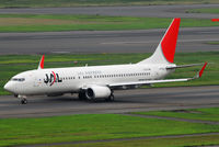 JA308J - B738 - Japan Airlines