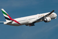 A6-EGT - Emirates