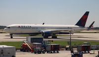 N169DZ - B763 - Delta Air Lines