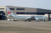 JA610J - Japan Airlines