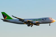 TC-ACR - B744 - Qatar Airways