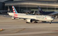 N722AN - B77W - American Airlines