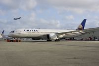 N26967 - B788 - United Airlines