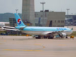 HL7586 - A333 - Korean Air